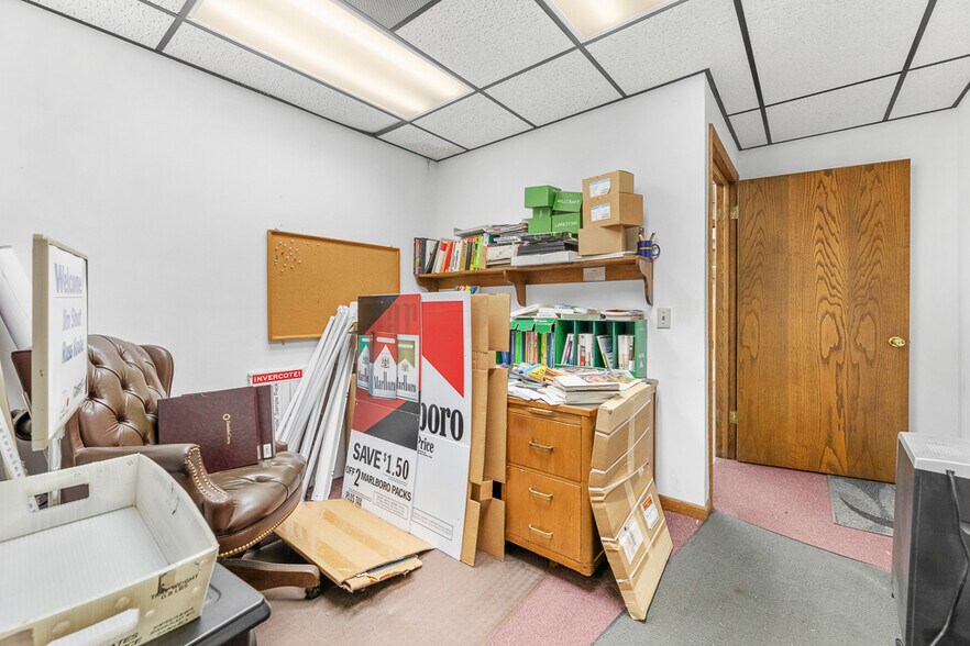 More Photos Of 14924 Beloit Snodes Rd, Beloit Manufacturing For Sale