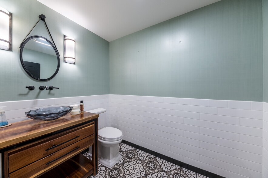 More Photos Of 145 School Rd, Mount Morris Office For Sale