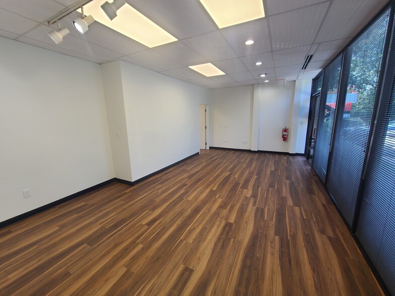 More Photos Of 1465 Northside Dr NW, Atlanta Office For Lease