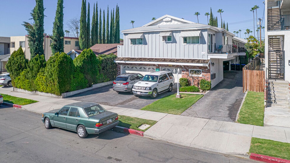 Primary Photo Of 1157 Justin Ave, Glendale Apartments For Sale