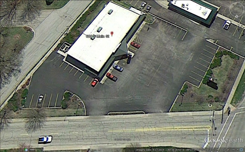 More Photos Of 600 S Main St, Morton Storefront For Lease