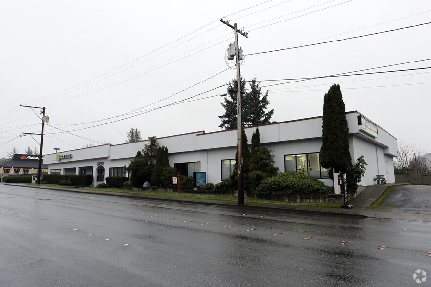 More Photos Of 2135 6th St, Bremerton Office For Lease