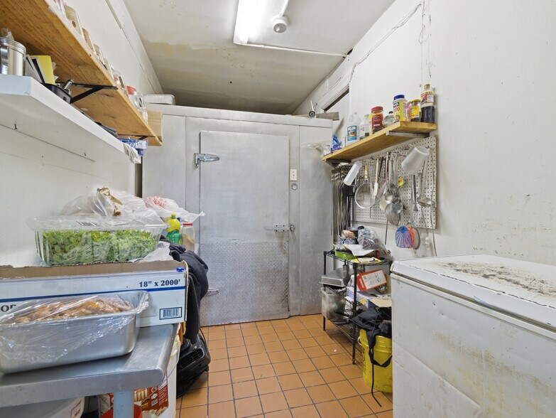 More Photos Of 3706 Park Ave, Weehawken Storefront Retail Residential For Sale