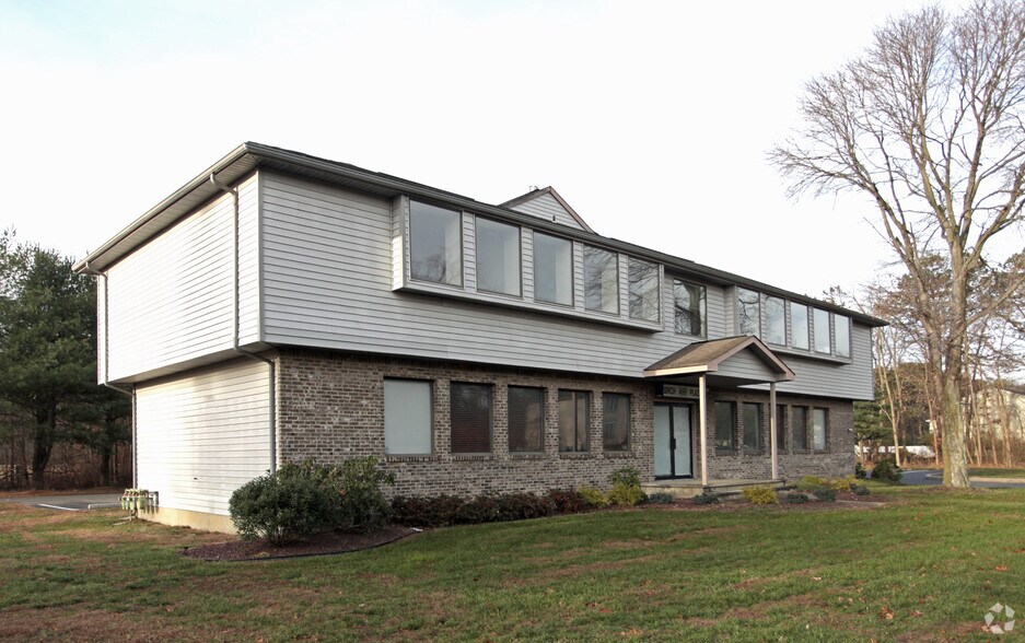 Primary Photo Of 499 Marlboro Rd, Old Bridge Medical For Lease