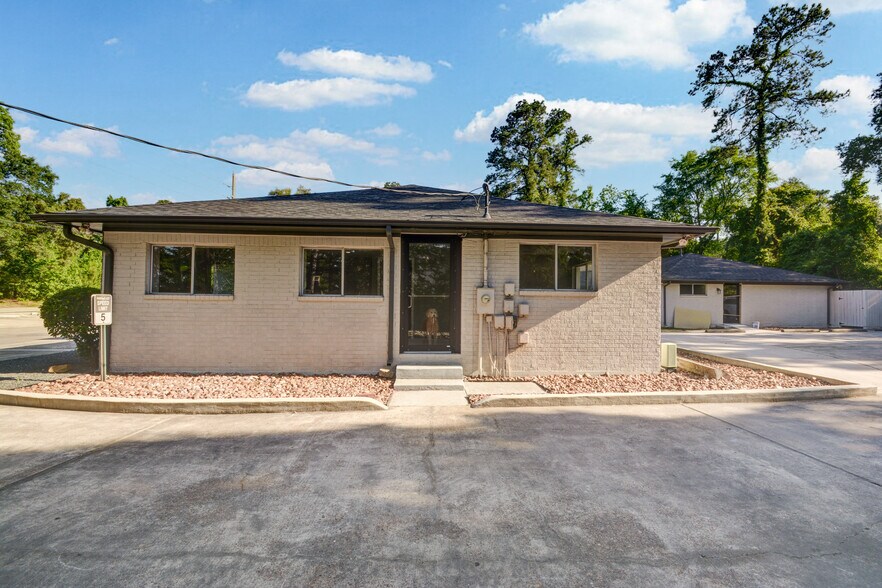 More Photos Of 26615 Oak Ridge Dr, The Woodlands Office For Lease