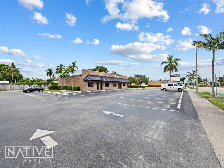 More Photos Of 3451-3481 N Andrews Ave, Oakland Park Storefront Retail Office For Lease