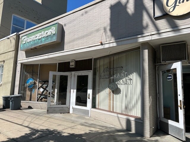 More Photos Of 600 Mamaroneck Ave, White Plains Storefront Retail Office For Sale