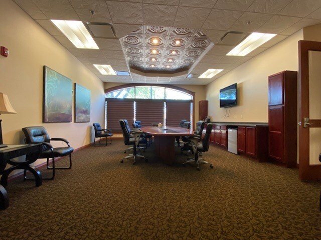 More Photos Of 1265 Main St, Stevens Point Medical For Sale