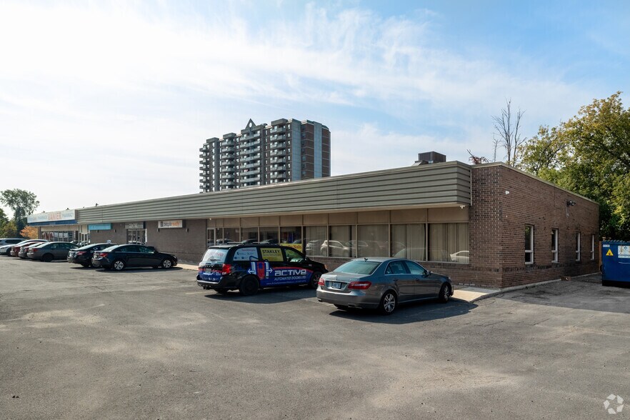 More Photos Of 353-355 Montreal Rd, Ottawa Storefront For Lease