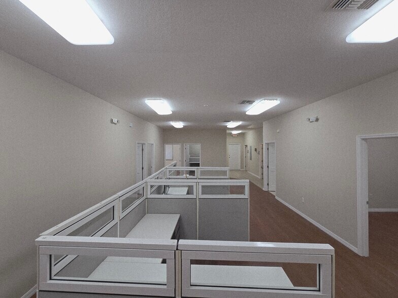 More Photos Of 1708 Lexington Green Ln, Sanford Medical For Lease