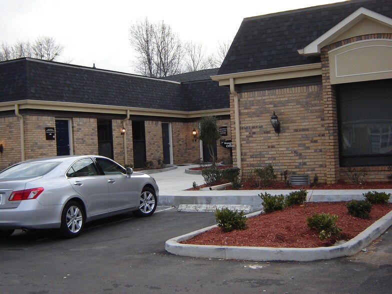More Photos Of 217 Arrowhead Blvd, Jonesboro Office For Lease