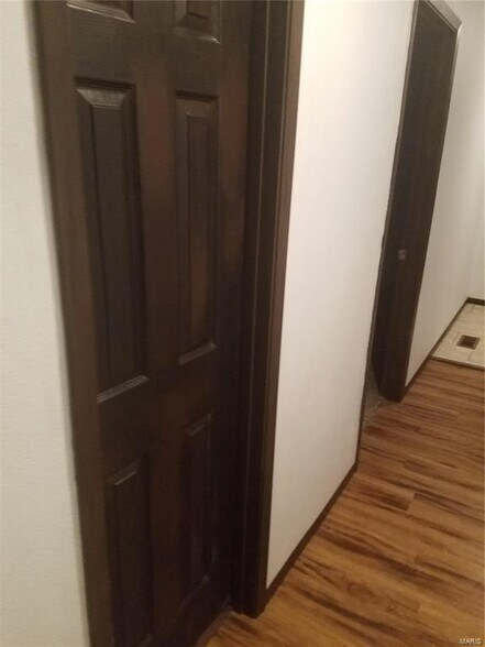 More Photos Of 400 University Ave, Belleville Multifamily For Sale