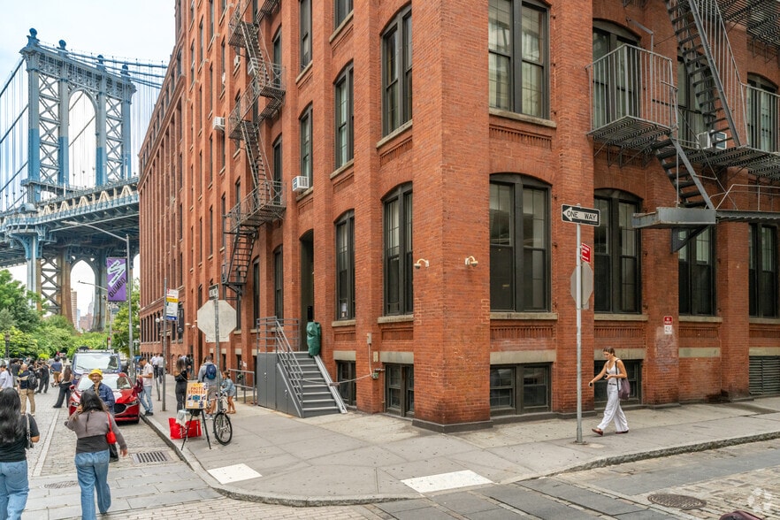 More Photos Of 31 Washington St, Brooklyn Apartments For Sale