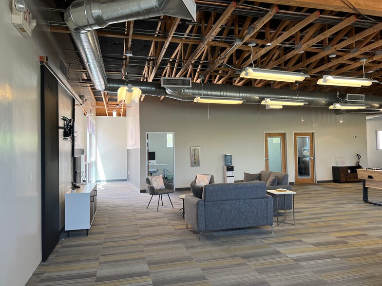 More Photos Of 7507-7511 E McDonald Dr, Scottsdale Office For Lease