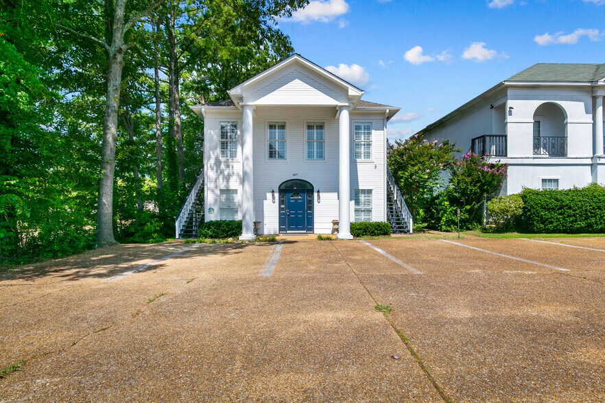 More Photos Of 407 Orchard Park, Ridgeland Office Residential For Sale