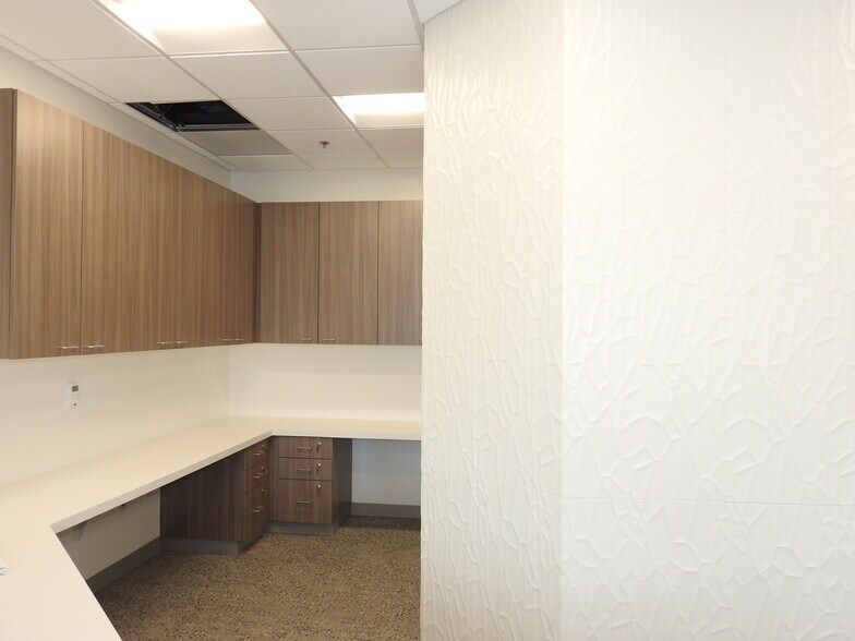 More Photos Of 25258 Redlands Blvd, Loma Linda Healthcare For Lease