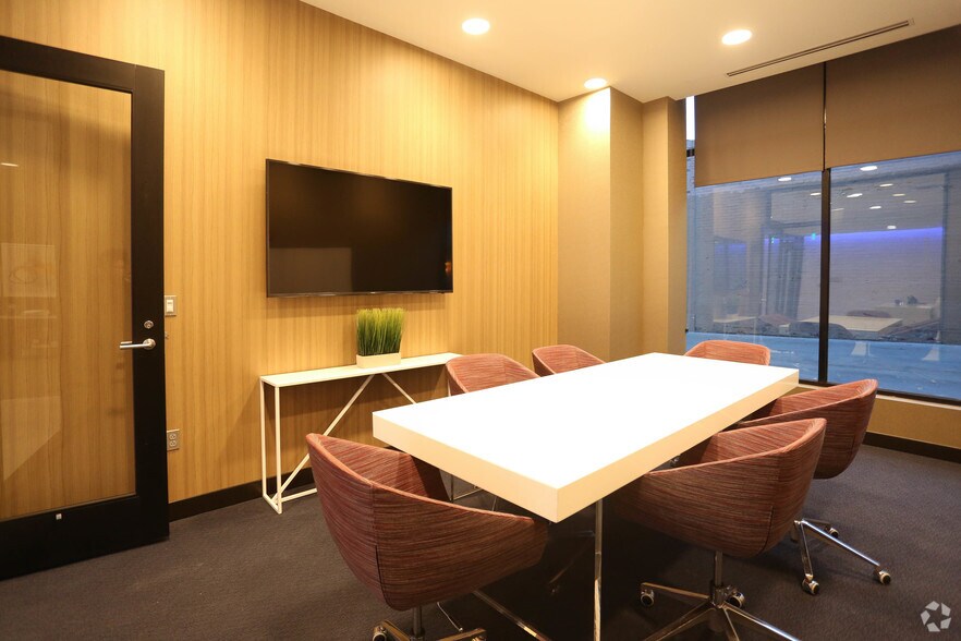 More Photos Of 25-45 N Central Ave, Clayton Apartments For Lease