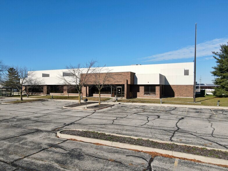 More Photos Of 703 E Kercher Rd, Goshen Manufacturing For Lease