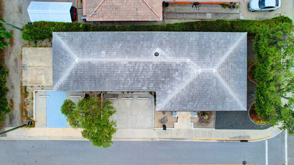 More Photos Of 830 N Federal Hwy, Lake Worth Office For Lease