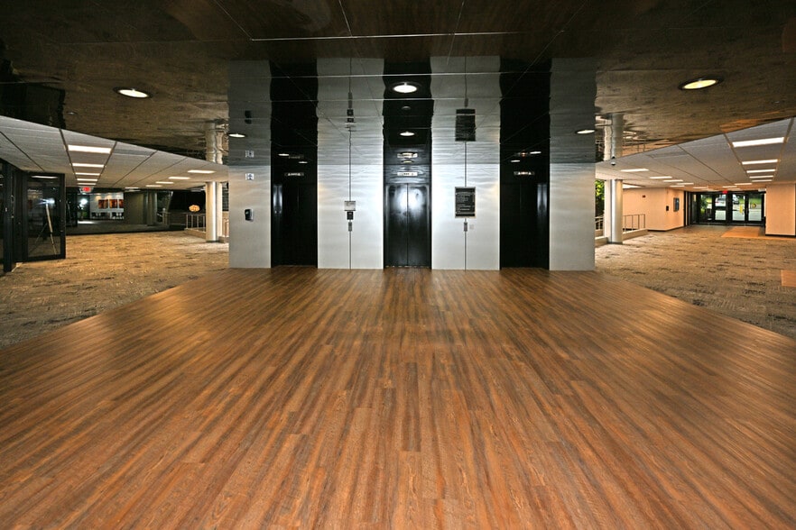 More Photos Of 50 Tice Blvd, Woodcliff Lake Office For Lease