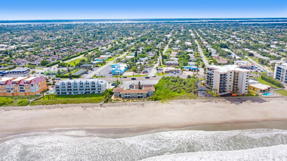 More Photos Of 1357-1363 Highway A1A, Satellite Beach Office For Lease