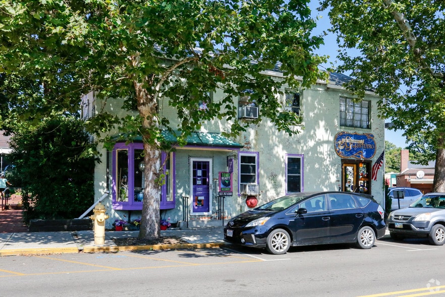 Primary Photo Of 220 Xenia Ave, Yellow Springs Storefront For Sale
