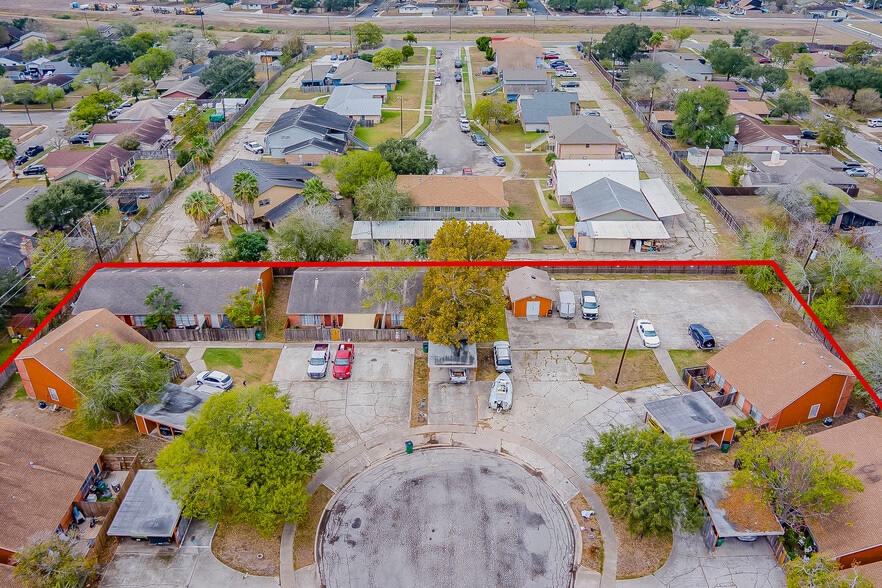 More Photos Of 3701-3740 Thornberry Ct, Corpus Christi Apartments For Sale