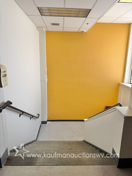 More Photos Of 347 W Main St, Clarksburg Office For Sale