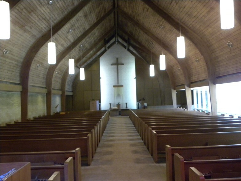 More Photos Of 1112 7th St N, Texas City Religious Facility For Sale