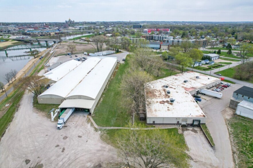 More Photos Of 1800 Sw 2nd St, Des Moines Industrial For Sale