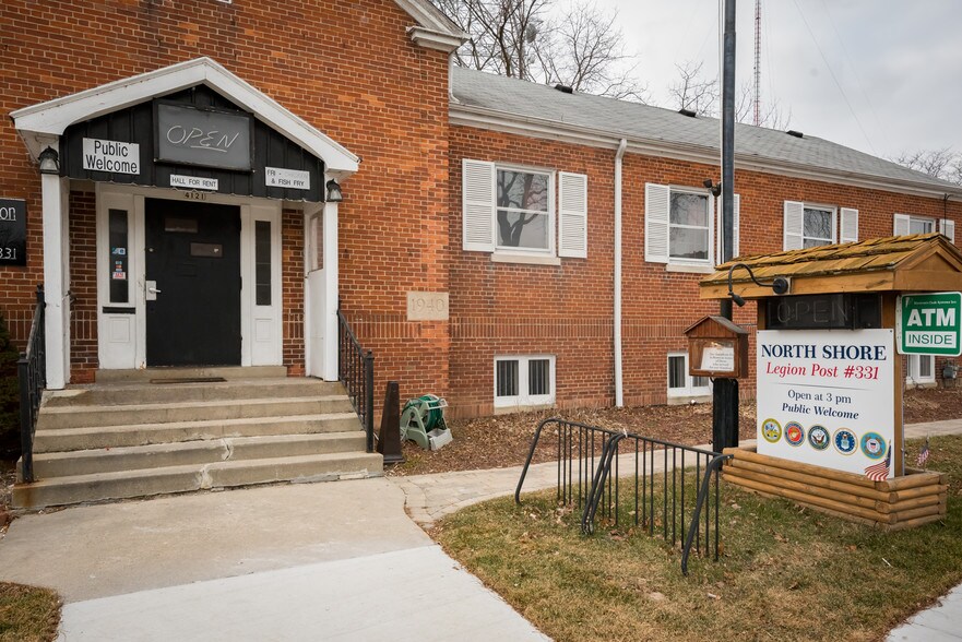 More Photos Of 4121 N Wilson Dr, Milwaukee Lodge Meeting Hall For Sale