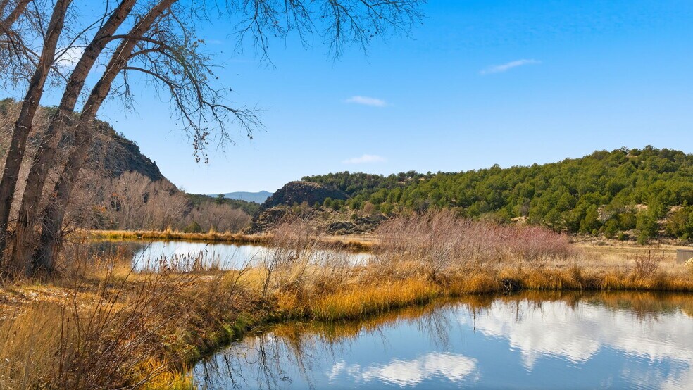 More Photos Of 1496 NM-522, San Cristobal Land For Sale