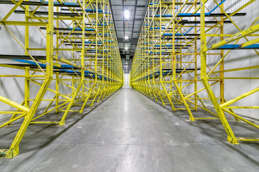 More Photos Of 1701 Technical Dr, Saint Johns Refrigeration Cold Storage For Lease