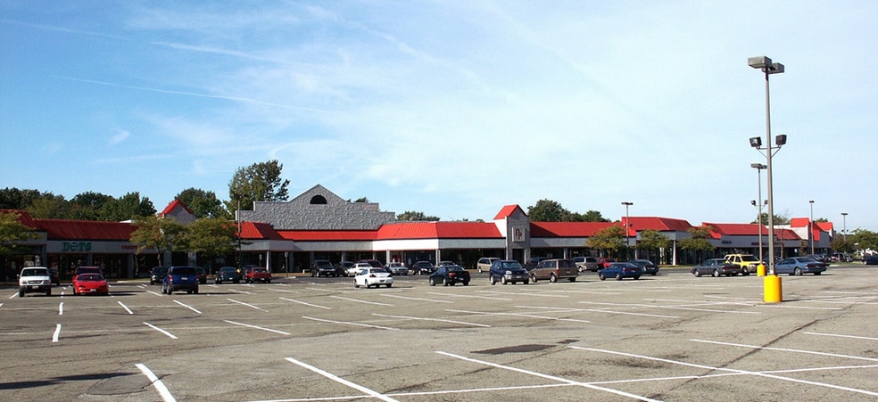 Primary Photo Of 2605-2777 Cleveland Ave, Columbus Unknown For Lease