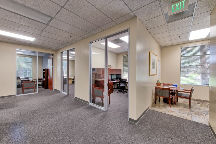 More Photos Of 11840 Pierce St, Riverside Office For Lease