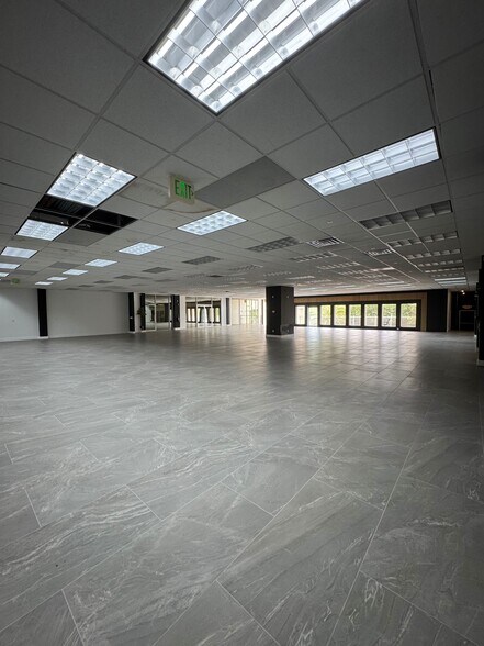 More Photos Of 3390 Kori Rd, Jacksonville Medical For Lease