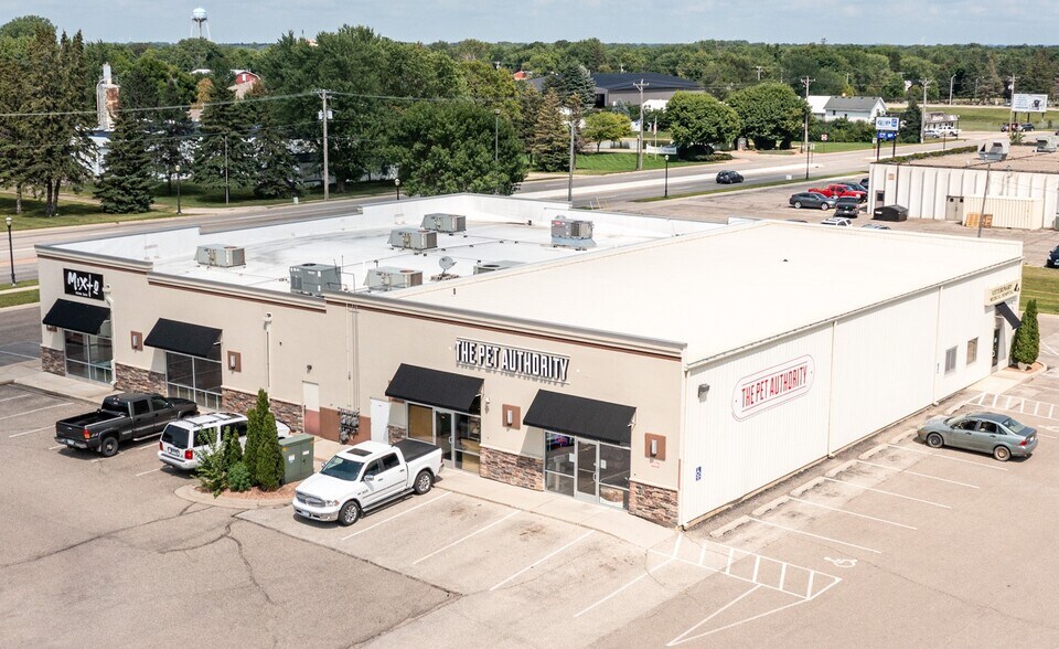 More Photos Of 803 18th Ave NW, Austin Restaurant For Sale