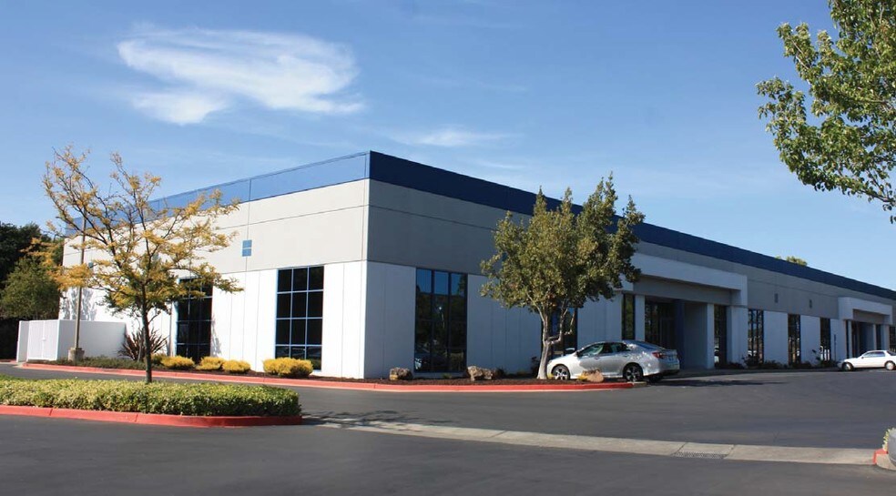 More Photos Of 1600-1622 Corporate Cir, Petaluma Warehouse For Lease