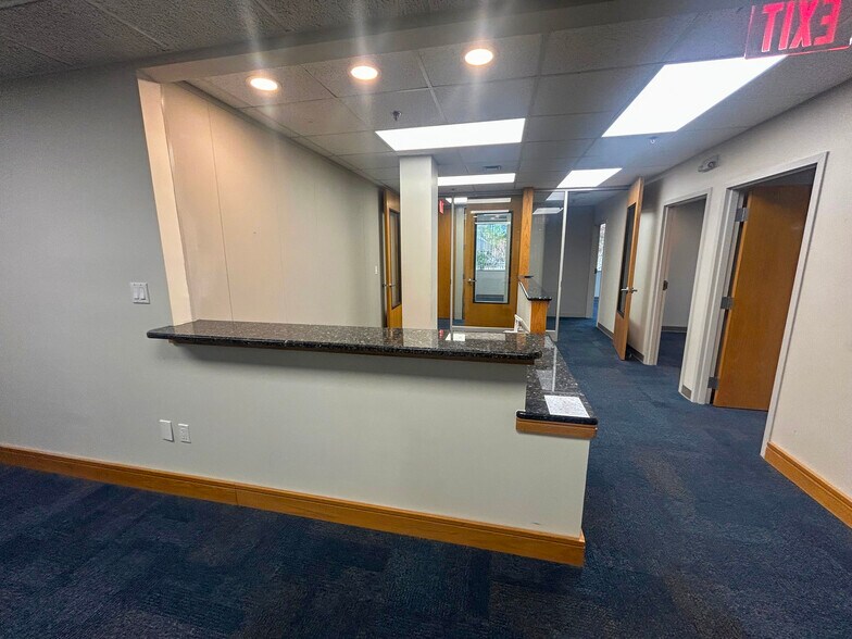 More Photos Of 6241 NW 23rd St, Gainesville Office For Lease