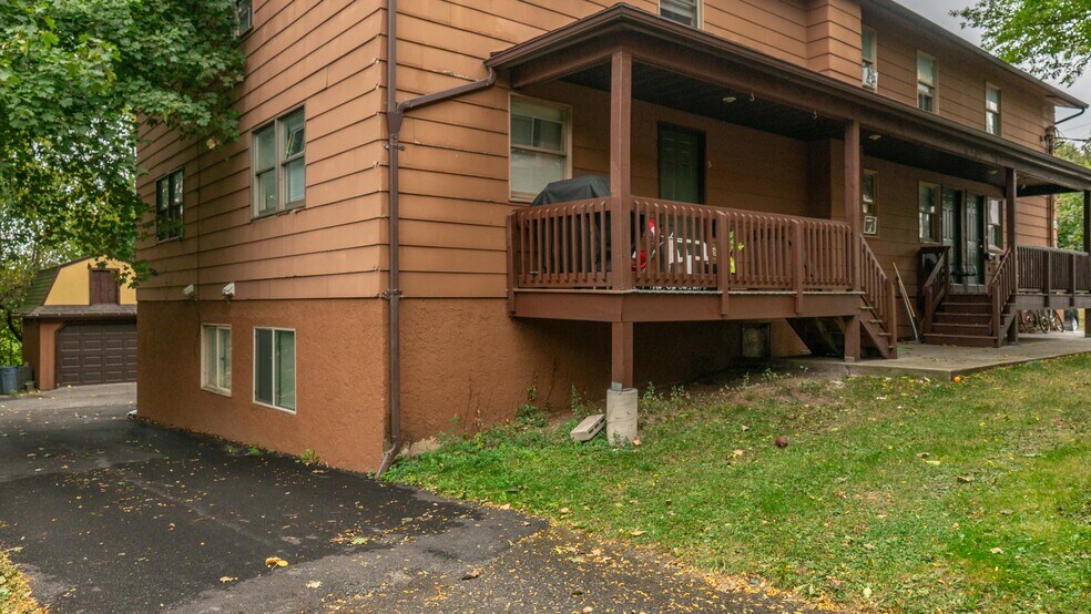More Photos Of 55 Washington St, Lockport Apartments For Sale