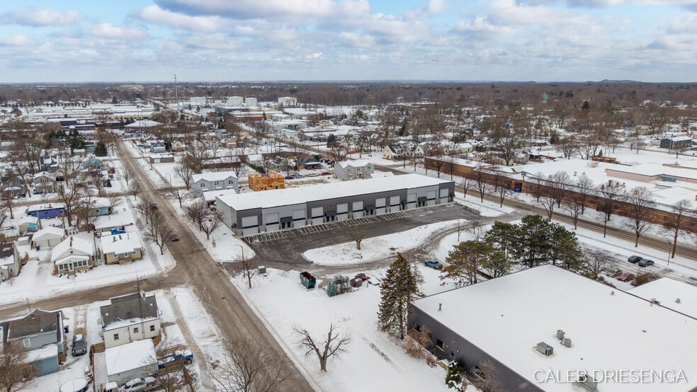 More Photos Of 460 Cleveland Ave, Holland Self Storage For Sale