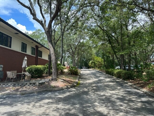 More Photos Of 1715 Village Way, Orange Park Medical For Sale