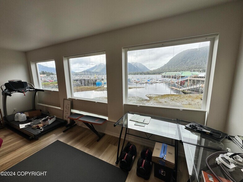 More Photos Of 22 S Sing Lee Aly, Petersburg Apartments For Sale