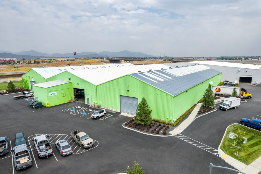 More Photos Of 5575 W Riverbend Ave, Post Falls Warehouse For Lease