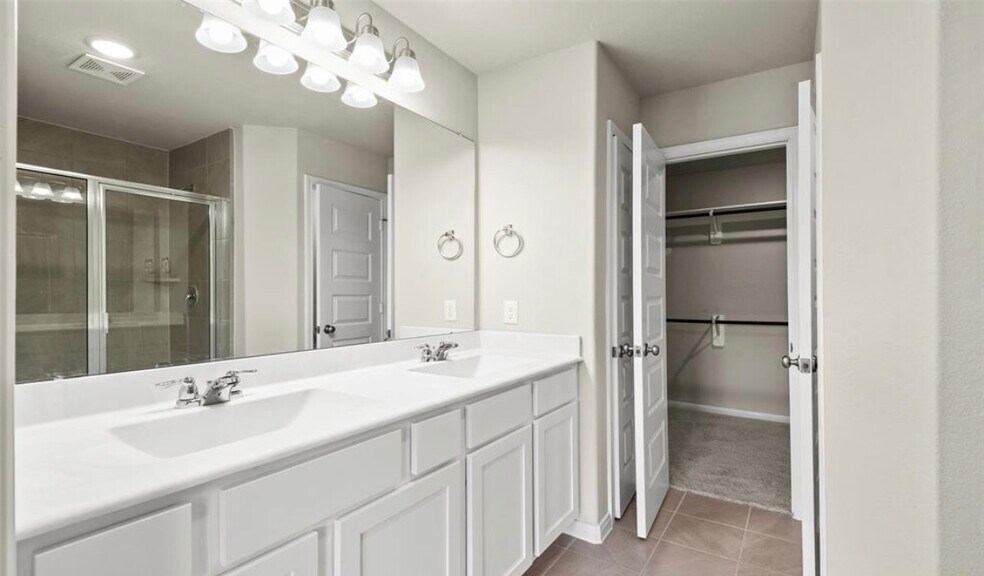 More Photos Of 7407 Hinsdale Dr, Pasadena Apartments For Sale