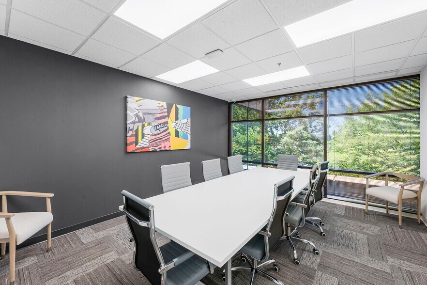 More Photos Of 3975 Fair Ridge Dr, Fairfax Office For Sale