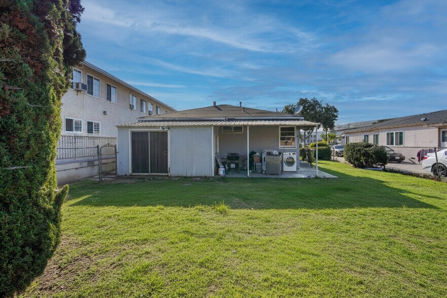 More Photos Of 14522 Avis Ave, Lawndale Apartments For Sale