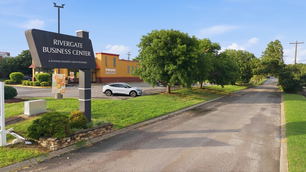 More Photos Of 104-176 Cude Ln, Madison Medical For Lease