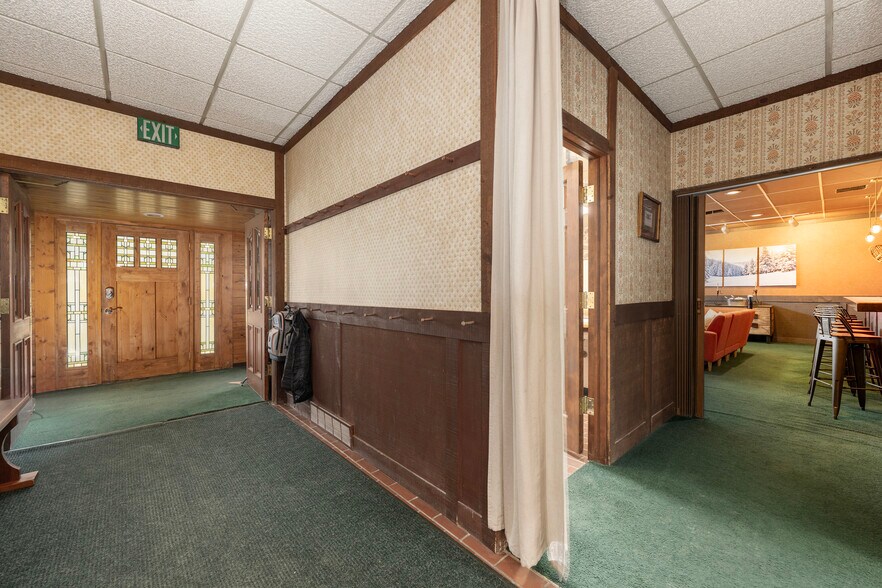 More Photos Of 312 4th Street St, Kremmling Light Manufacturing For Sale