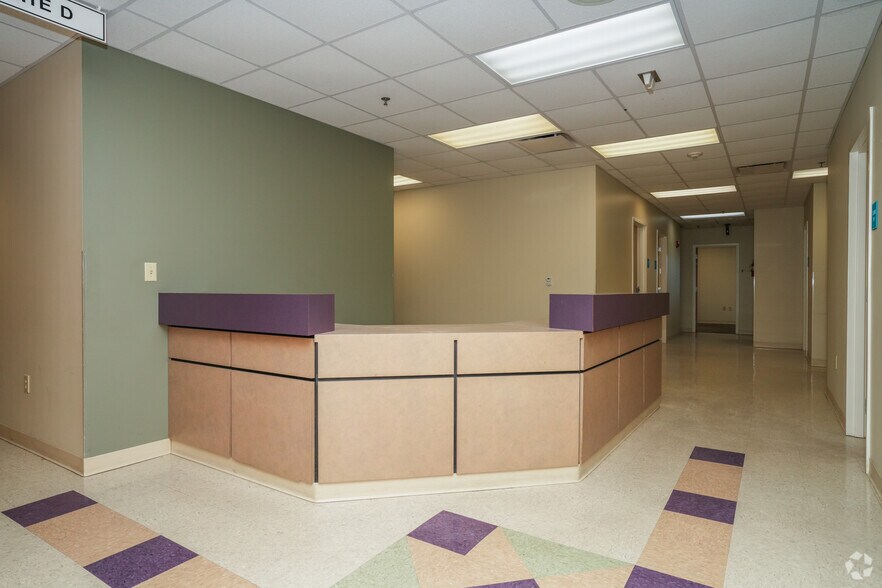 More Photos Of 39 Franklin Rd, Hattiesburg Medical For Lease